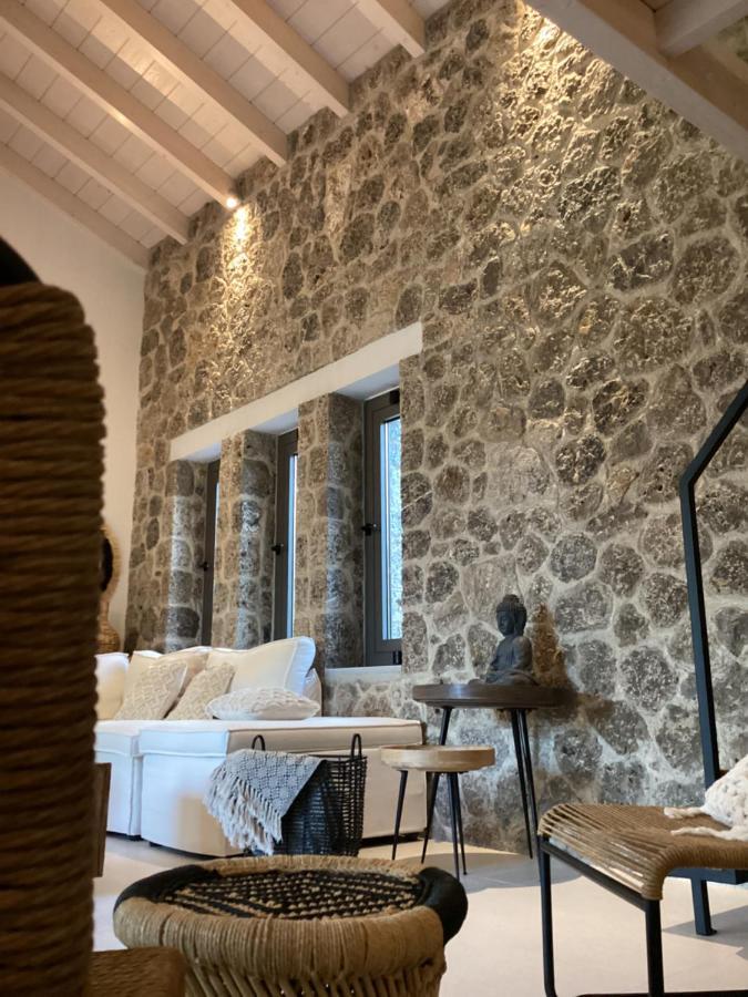 Villa Tartaya Dassia  Esterno foto