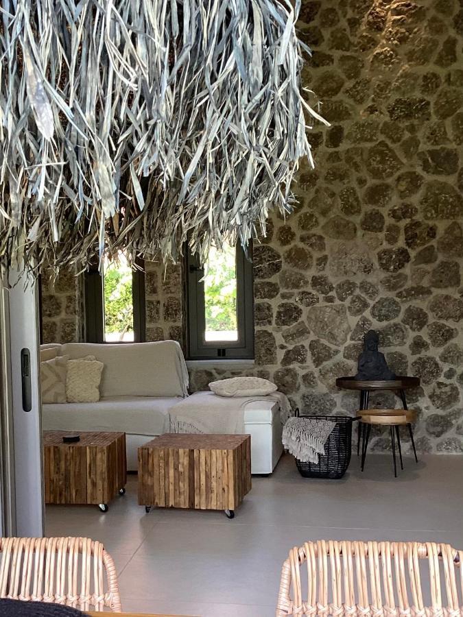Villa Tartaya Dassia  Esterno foto